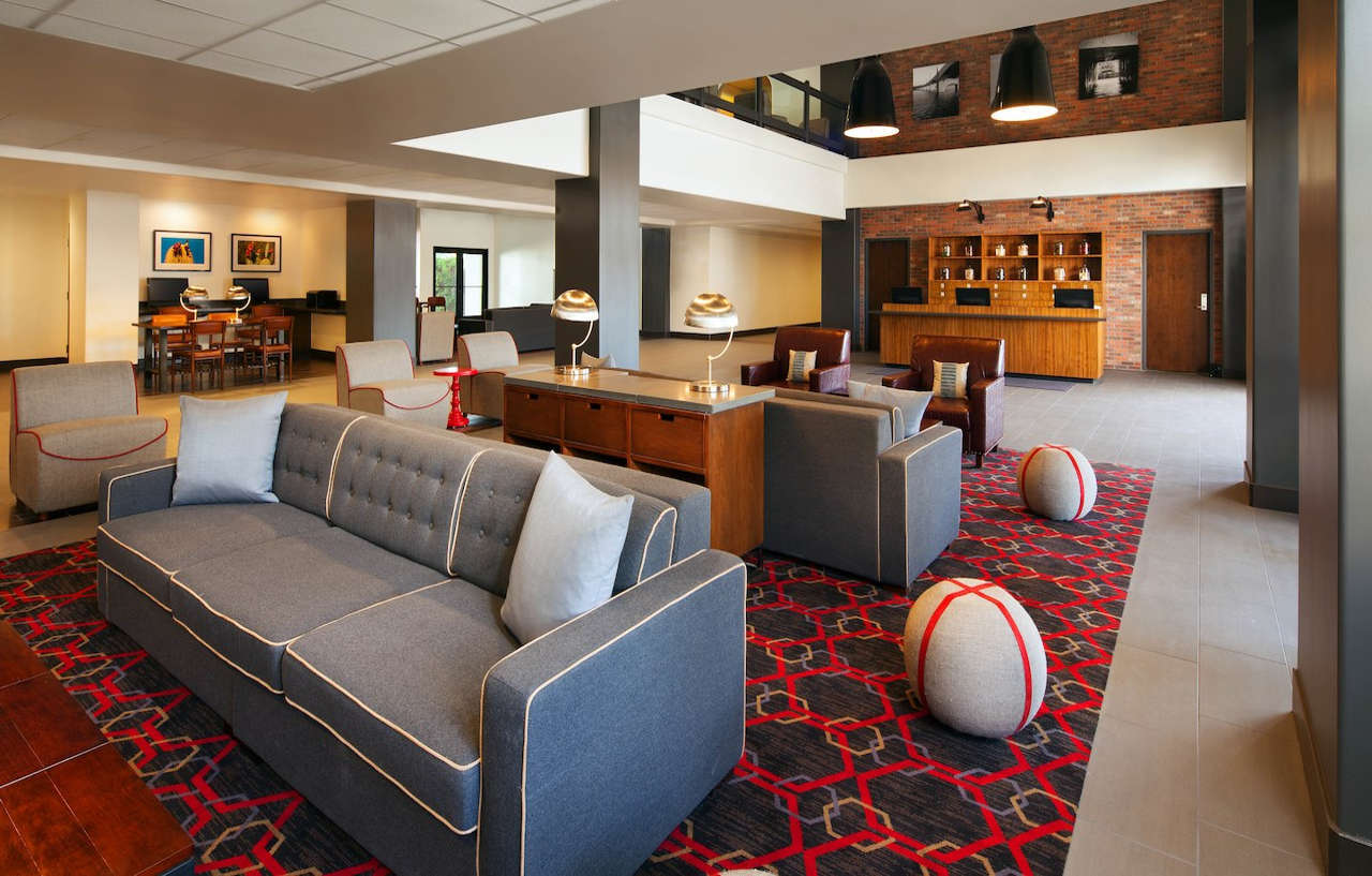 Four Points By Sheraton Phoenix South Mountain Buitenkant foto